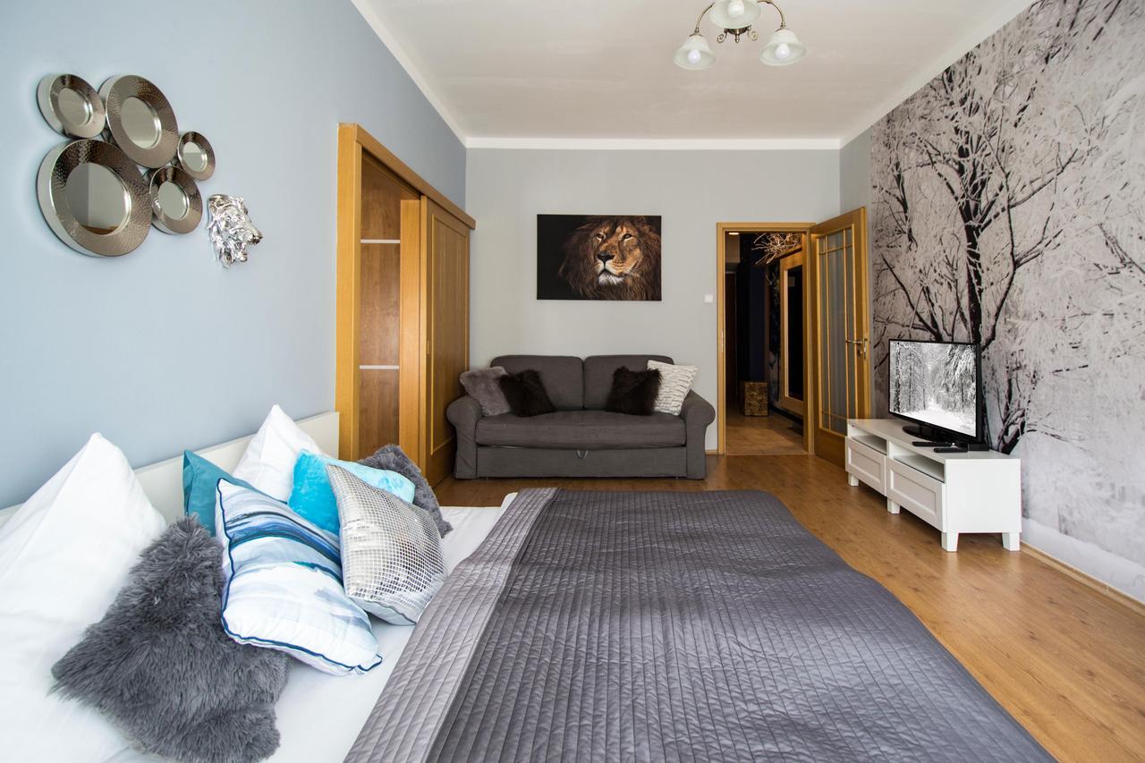 Design Apartment By Ruterra Prag Dış mekan fotoğraf